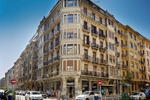 Zurriola Zinema by FeelFree Rentals