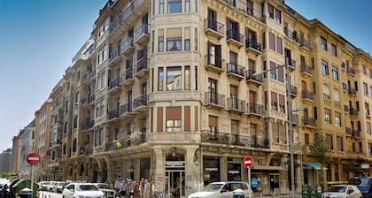 Zurriola Zinema by FeelFree Rentals
