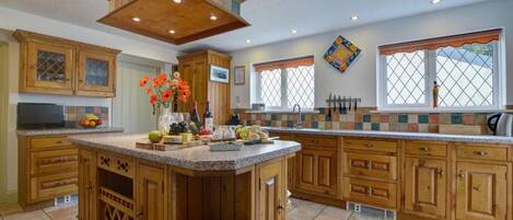 Microwave, oven, dishwasher, toaster