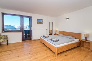 5 habitaciones, wifi gratis y ropa de cama 