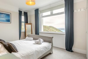 11 bedrooms, iron/ironing board, travel crib, free WiFi