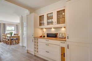 Microwave, oven, dishwasher, toaster