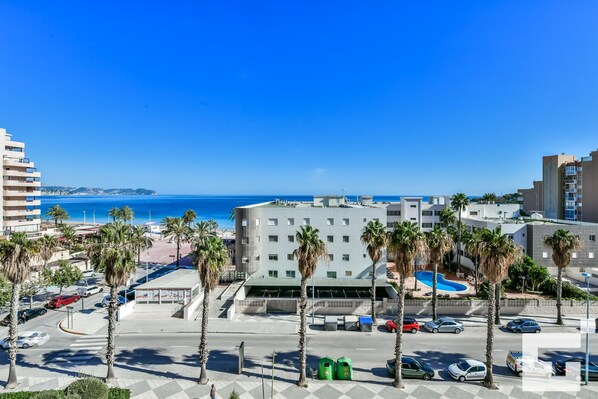 Exterior - Apolo XVI 2 4 19 - Grupo Turis - Calpe, Costa Blanca (Calpe)