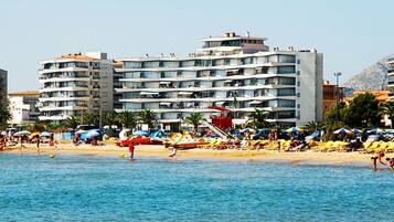 Ubicación cercana a la playa