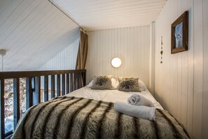 2 chambres, fer et planche à repasser, accès Internet, draps fournis