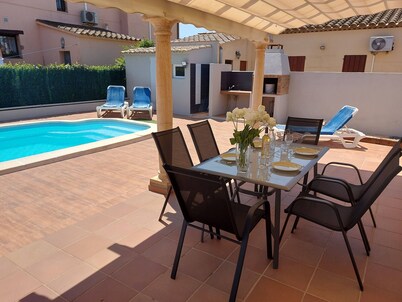 Magnificent villa with private pool, 3 bedrooms, 2SDB, WIFIFREE