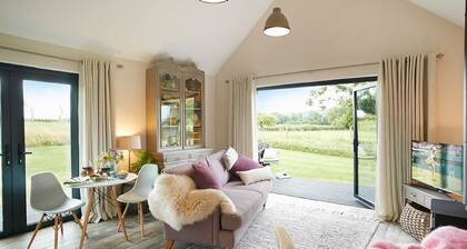 A luxurious romantic retreat for two.