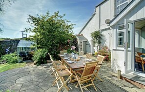 Outdoor dining - 4 Bed in Parracombe (oc-laurel) (Parracombe)