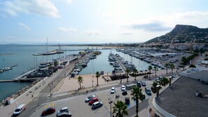 Marina - NAUTIC ESTUDI BX-4 (Estartit)