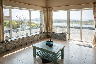 Once Upon a Tide has magnificent sea views