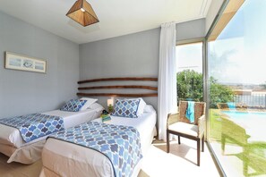 2 chambres, fer et planche Ă repasser, Wi-Fi, draps fournis