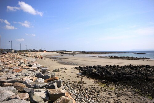 The Uplands Spiddal family friendly and spacious