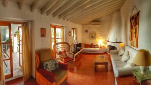 3 chambres, fer et planche Ă repasser, Wi-Fi gratuit, draps fournis