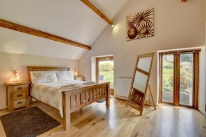 2 soverom, strykejern/-brett, wi-fi (inkludert) og sengetøy