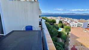 Property grounds - PUIG PADRO 4 2-2 (L'Escala)