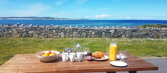 Coral Strand Lodge, Ballyconneely