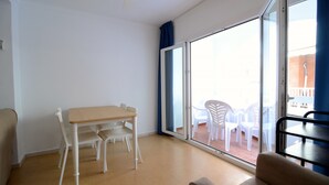 Dining - MARINA 1D LATERAL (Estartit)