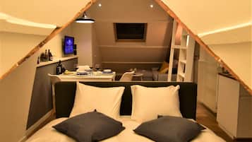1 quarto, Wi-Fi de cortesia, roupa de cama