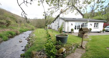 The Folly, Bratton Fleming