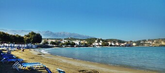 Crete – holiday rental – small village close to beaches -sharing a large pool