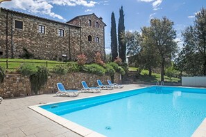 Pool - Private Cozy Apartment with Pool and close to Seaside (Cinigiano)