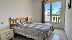 3 chambres, draps fournis