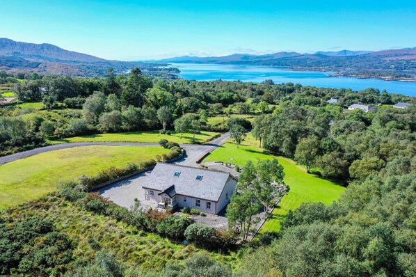 Exterior - Bun Cill Athat - secluded mountainside location overlooking Kenmare Bay & Area (Kenmare)