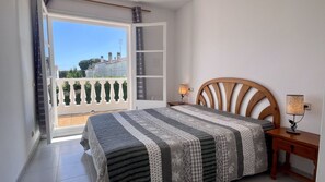 3 dormitorios y ropa de cama