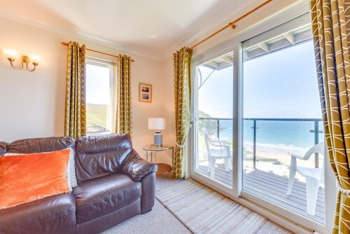 3 Bed in Putsborough (oc-flat11)