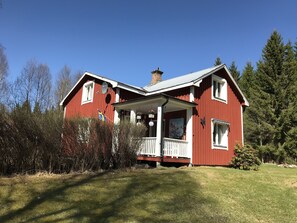 Exterior - Apartment incl WIFI / WASHING MACHINE / CANAL DIGITAL / SWIMMING POOL / TRAMPOLINE (Ekshärad)