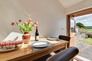 Dining - 1 Bed in Braunton (oc-hop) (Welcombe)