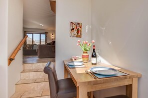 Dining - 1 Bed in Braunton (oc-hop) (Welcombe)