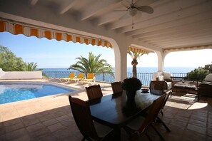 Outdoor dining - Campomanus, Altea, Altea (Altea)