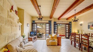 Unclassified image, 2 of 16, button - Ta Leli Holiday Home (Ix-Xagħra)