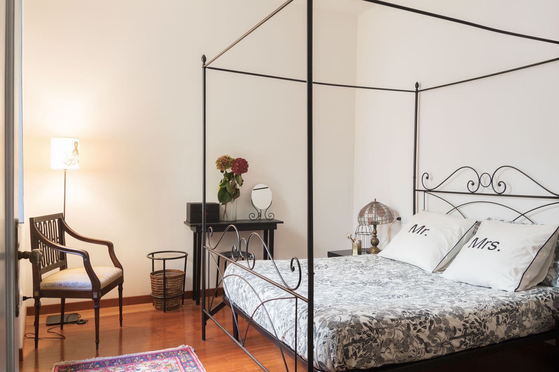 1 間睡房、書桌、熨斗/熨衫板、Wi-Fi