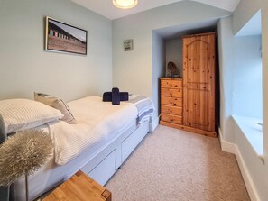 3 Schlafzimmer, Bügeleisen/Bügelbrett, Reisekinderbett, kostenloses WLAN