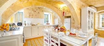Gawhra The Holiday Home