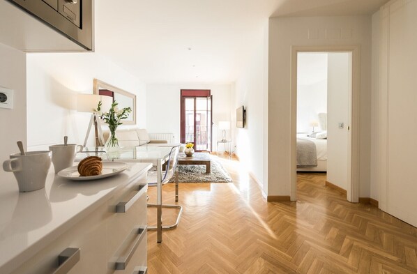 1 間睡房、房內夾萬、熨斗/熨衫板、免費 Wi-Fi