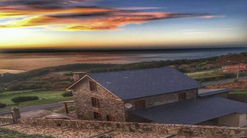 Charming house Tranquility, sunsets and dream views. A unique corner! 