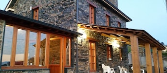 Charming house Tranquility, sunsets and dream views. A unique corner! 