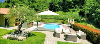 3 Bed 4 Bath Private Villa, Heated Pool, Spa, Firepit, BBQs, Pizza Oven, Garden