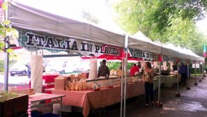 Servei de restauració a l'aire lliure