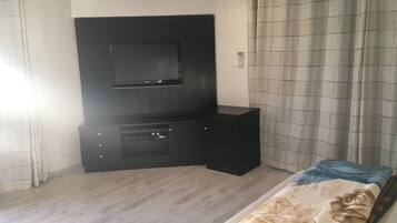 Vila | Televisi
