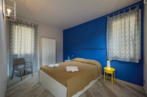 1 bedroom, iron/ironing board, Internet, bed sheets