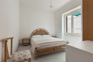 3 soverom og strykejern/-brett