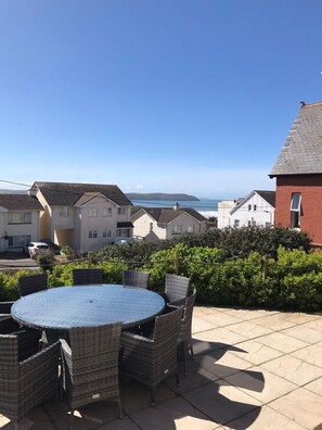 Outdoor dining - 5 Bed in Woolacombe (oc-heath) (Woolacombe)