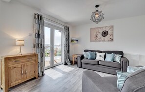 Televisión, reproductor de DVD y estéreo 