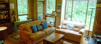 Snowater Condo #84 - large condo with private sauna and soaker tub