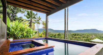 Daintree Holiday Homes - La Vista - Privater Pool & Jet Spa - Meerblick