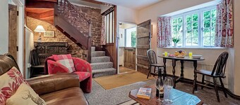 Volants Cottage - 4 couchages - chalet confortable dans la ville médiévale de Dunster